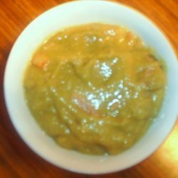 Simple but Scrumptious Split Pea Soup recipe