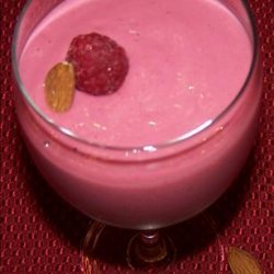 Packs-A-Punch Raspberry Almond Smoothie recipe