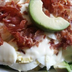 Hawaiian Dressing With Avocado, Egg and Spinach Salad recipe