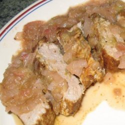 Pork Tenderloin With Sweet Onion-Rhubarb Sauce recipe