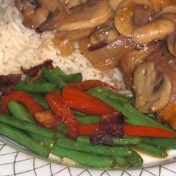 Green Beans With Bacon and Red Bell Pepper recipe