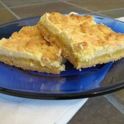Easy Cheesecake Lemon Bars recipe