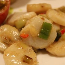 Spicy Thai Scallops With Lime & Chili recipe