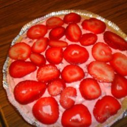 Cool and Easy Strawberry Pie recipe