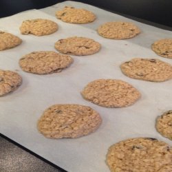 Soft & Chewy Oatmeal Raisin Cookies - Gluten Free recipe