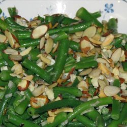 Green Beans With Blue Cheese and Toasted Almonds recipe