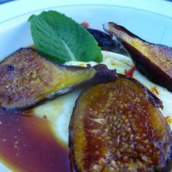Saffron Scented Fresh Figs With Cinnamon and Honey recipe