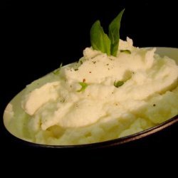 Rich and Creamy Mashed Cauliflower recipe