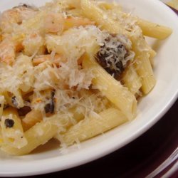 Creamy Seafood and Mushroom Pasta recipe