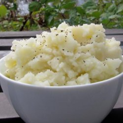 Cat Cora's To-Die-For Garlic Mashed Potatoes recipe