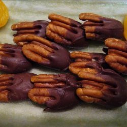Chocolate-Dipped Pecans recipe