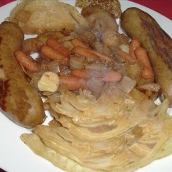 Fall Bratwurst With Apples and Onions recipe
