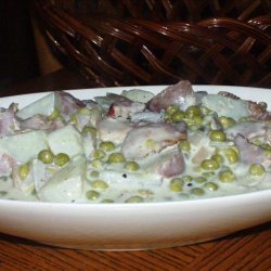 Aunt Rebecca's Creamed Potatoes & Peas recipe