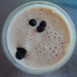 Berry Yogurt Smoothie recipe