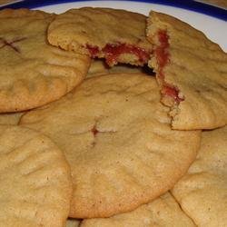 Granny's Strawberry Preserves-Filled Cookies recipe