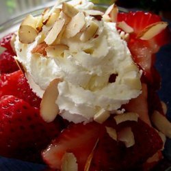 Amaretto Strawberries recipe