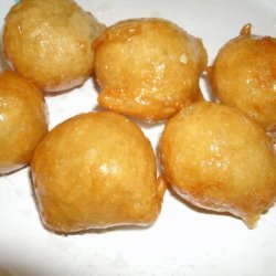 Awwami ( crisp Donut Balls ) Middle East, Palestine recipe