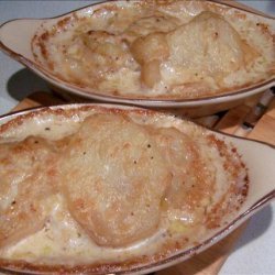 Potatoes Baked in Cream recipe
