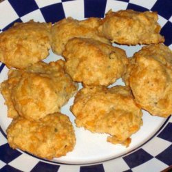Cheesy Herb Biscuits recipe