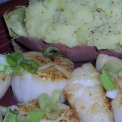 Brown-Butter Sea Scallops With Ginger Sweet Potatoes Ww recipe