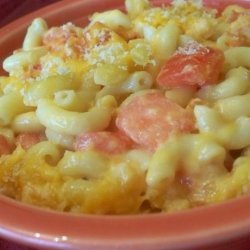 Baked Macaroni and Cheese With Tomatoes recipe
