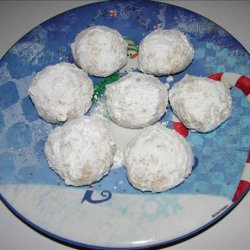 Cashew Snowballs recipe