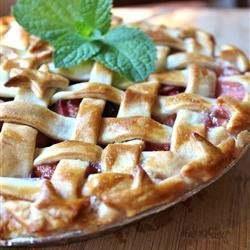 Strawberry Raisin Rhubarb Pie recipe