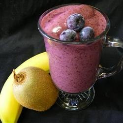 Very Berry Blueberry Smoothie recipe