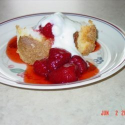 Angel Food Cake With Lemon Cream and Berries recipe