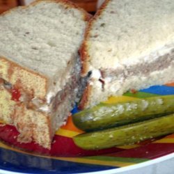 Spicy Meatloaf Sandwiches recipe