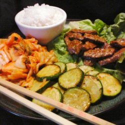 Bulgogi (Korean Beef) with rice and lettuce recipe