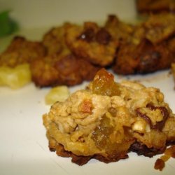 Tropical Dried Fruit Choc Chip Cookies With a Crunch recipe