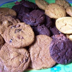 Freddy's Chocolate Chip Cookies With Macadamia Nuts recipe