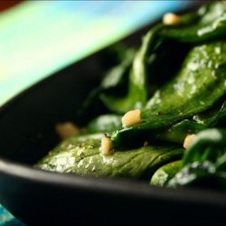 Spinach Sautéed With Garlic and Pepper recipe