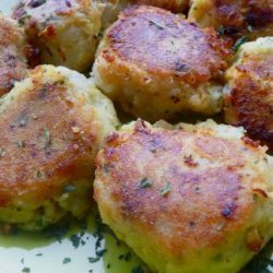 Potato Cakes With Tuna Filling (Batata Charp) recipe