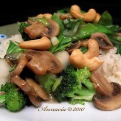 Broccoli Cashew Stir-Fry recipe
