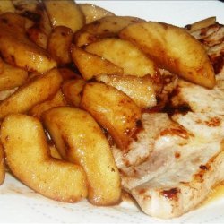 Grilled Pork Chops With Vanilla-Scented Apples recipe