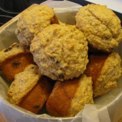 Magnolia Cafe Oatmeal Muffins recipe