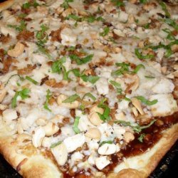 Barbecue Cashew-Chicken Pizza With French-Fried Onions recipe