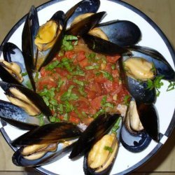 Steamed Clams With Chorizo and Tomatoes recipe