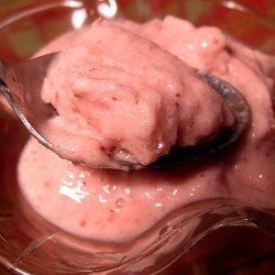 Banana Berry Frozen Yogurt recipe