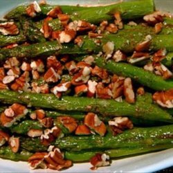 Asparagus With Spicy Nutmeg Butter recipe
