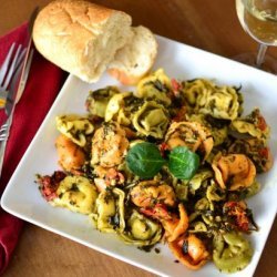 Ravioli or Tortellini With Pesto and Spinach recipe