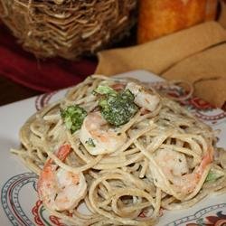 Angel Hair Pasta with Garlic Shrimp and Broccoli recipe