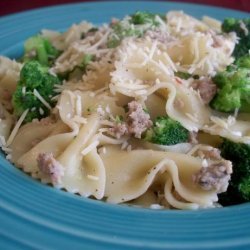 Broccoli Macaroni With Sausage recipe