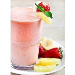 Strawberry Pineapple Banana Smoothie recipe