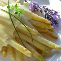 Spargel - White Asparagus With Easy Hollandaise Sauce recipe