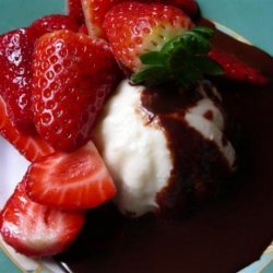 Panna Cotta With Strawberries and Chocolate - Orange Sauce recipe