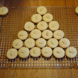 Ginger-Almond Shortbread Cookies recipe