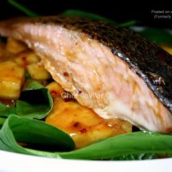 Jamika's Salmon With Pineapple Salsa recipe